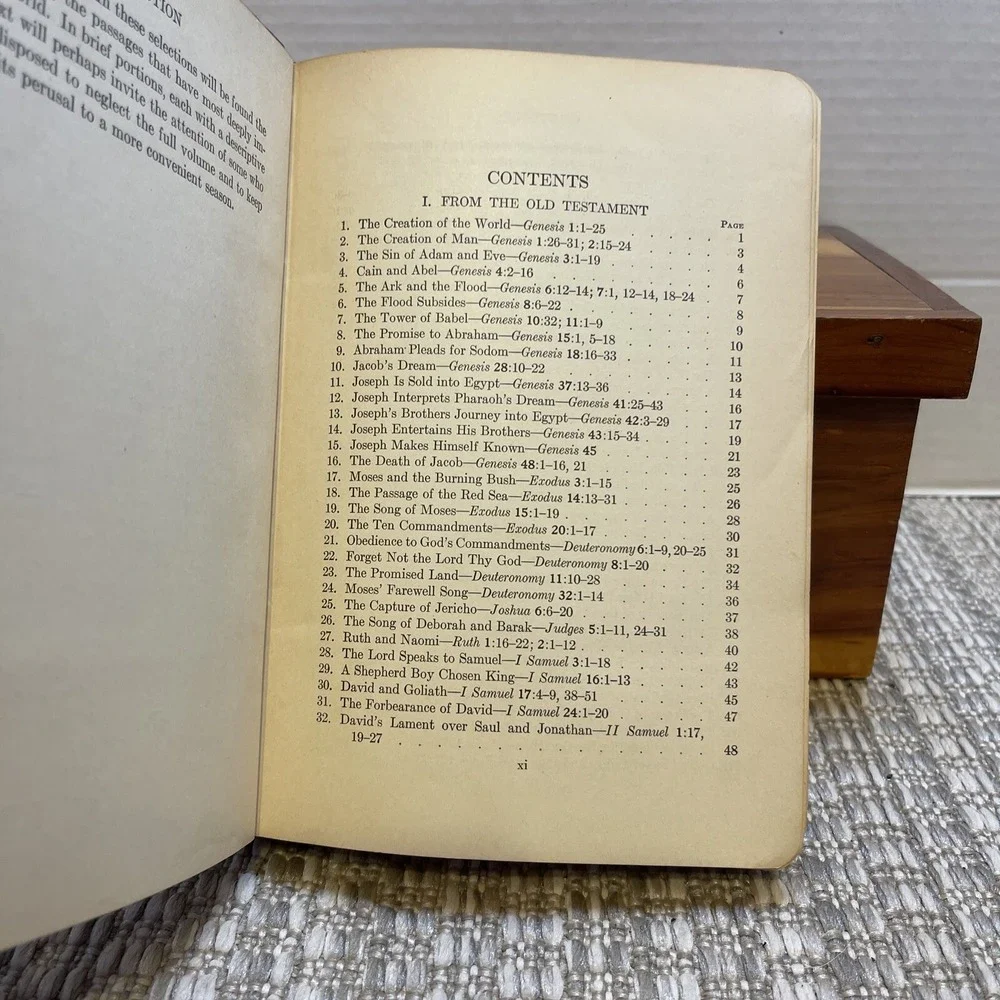Bible‎ Readings Thomas and Espenshade 1925 1st edition VGC